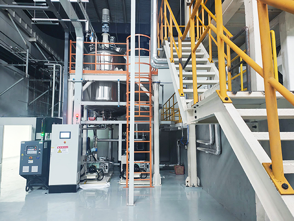 小型導(dǎo)熱油電加熱器原理，工業(yè)溫控的解決方案