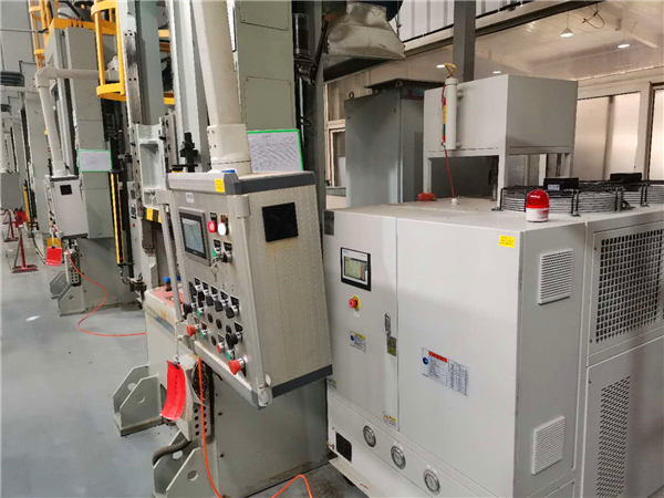 如何防止冷熱一體機水溫過高