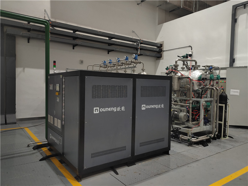 模溫機溫控器的特點及作用是什么？控溫設備都離不開的原因