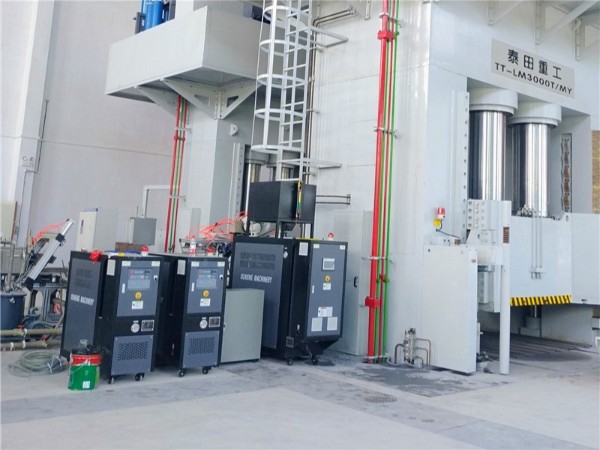 模溫機內(nèi)部保溫知識相關(guān)介紹-內(nèi)部管道保溫設計[歐能機械]